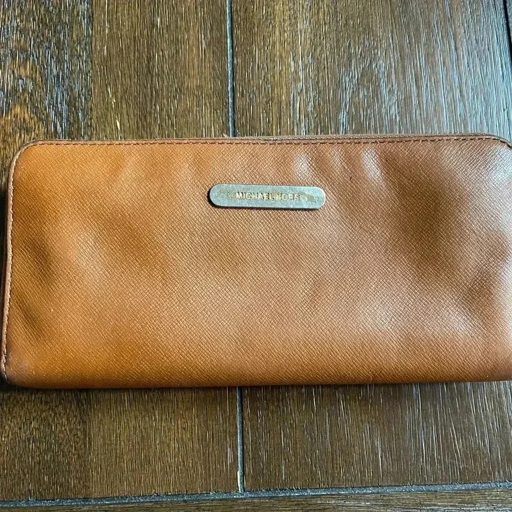 Michael Kors zip around wallet